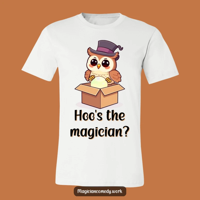 Funny Owl Magician T-Shirt: Happy Owl with Orb, Ideal Funny Gift